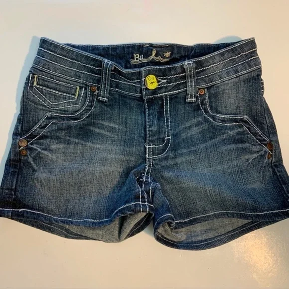 BU Malibu & IT Junior Denim Jean Shorts Size 1/2 - Picture 2 of 14